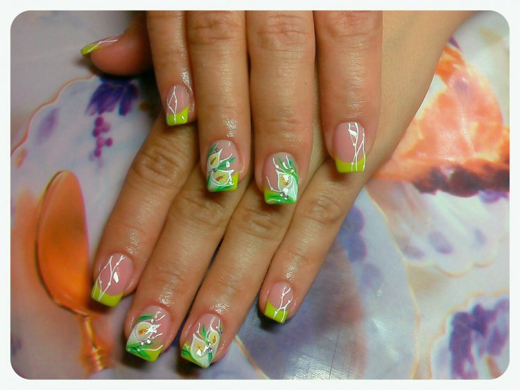 Желто-зеленый френч