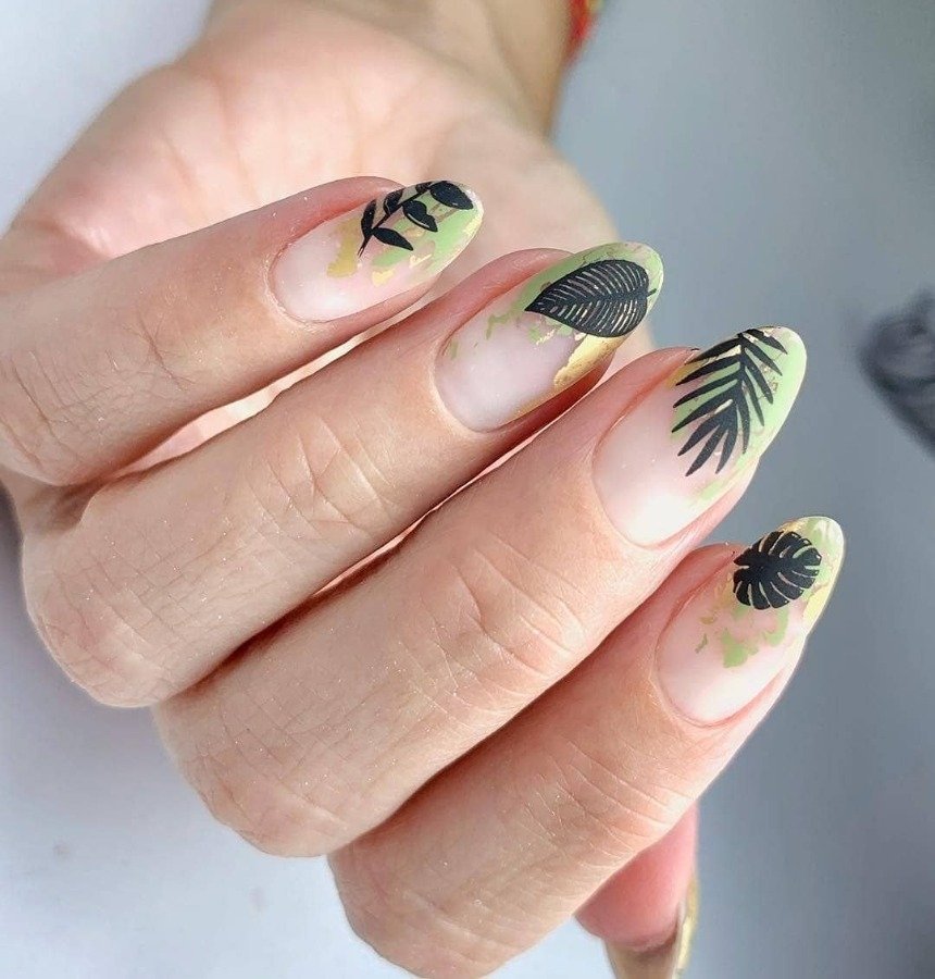 Дуже гарний манікюр