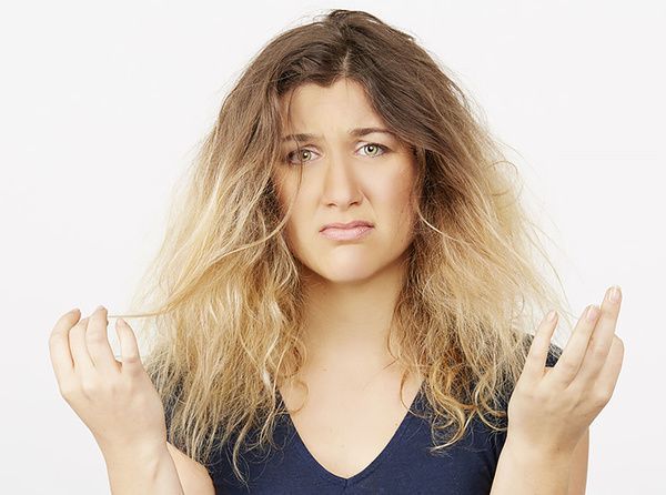 Перелік зачісок, які додають жінкам віку