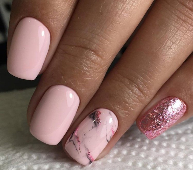 Весняний манікюр на короткі нігті 2023 (50 фото) - модні та красиві ідеї дизайну коротких нігтів