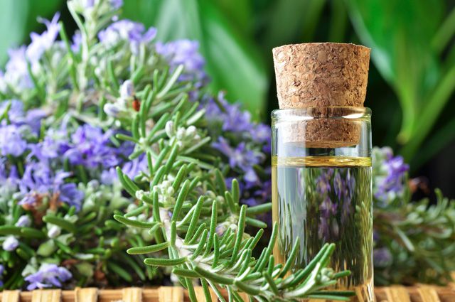 10 натуральних запахів для залучення чоловіка