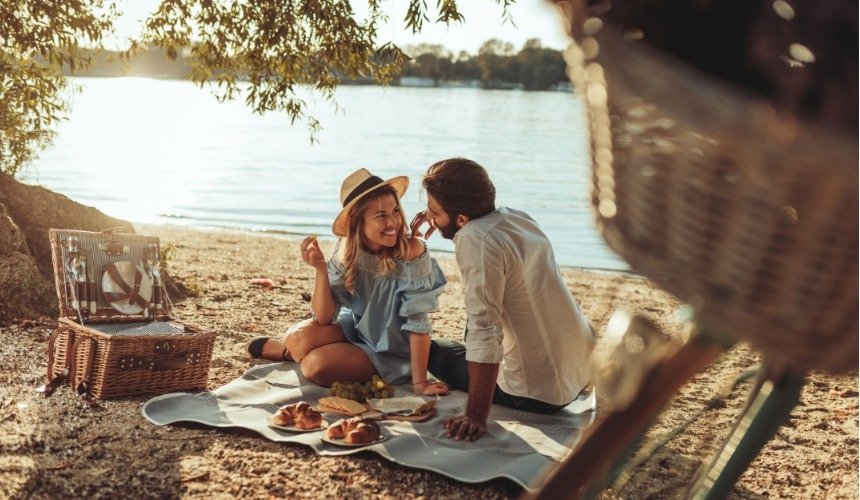 Як цікаво провести час із дівчиною, якщо немає грошей