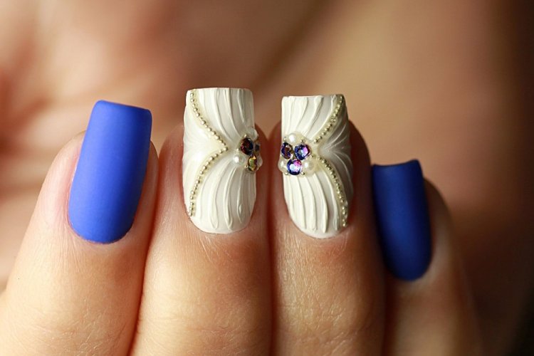 Літній манікюр на короткі нігті 2023 (50 фото) - модні та красиві ідеї дизайну коротких нігтів