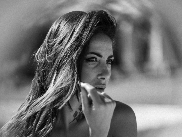 Тепер модно мити волосся без шампуню — плюси та мінуси головного тренду 2023 року