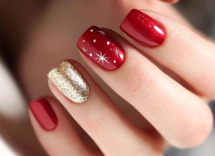 Новорічний манікюр 2023 (50 фото) - модні та красиві ідеї дизайну нігтів на Новий рік 2023
