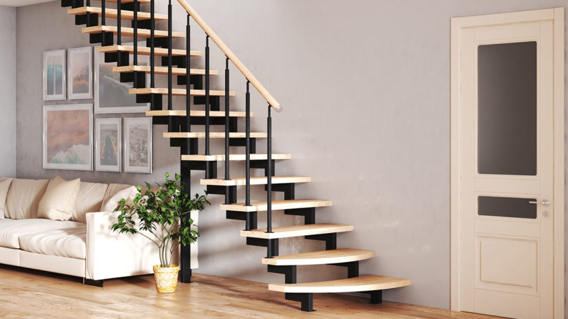 Лестница из профильной трубы