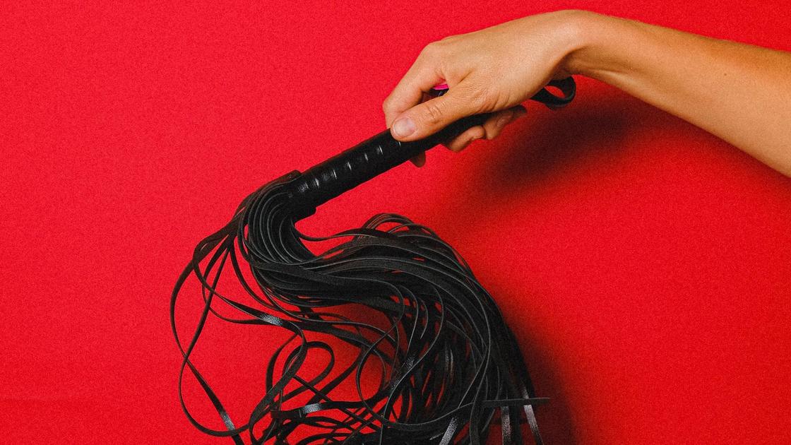 Плетіти в руці Плеть в руке