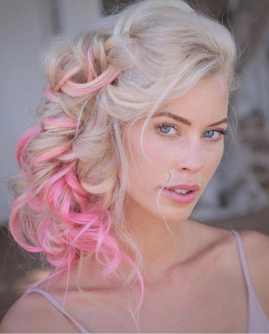 Ультрамодне укладання волосся на бік для короткого, довгого і волосся середньої довжини