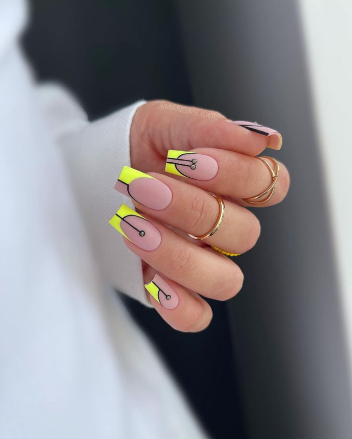 Кольоровий френч 2023: +220 фото манікюру