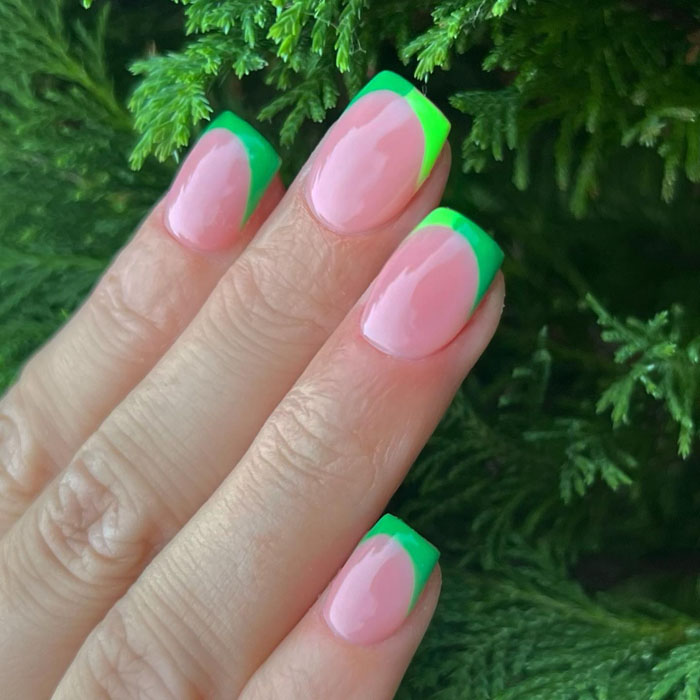 Кольоровий френч 2023: +220 фото манікюру