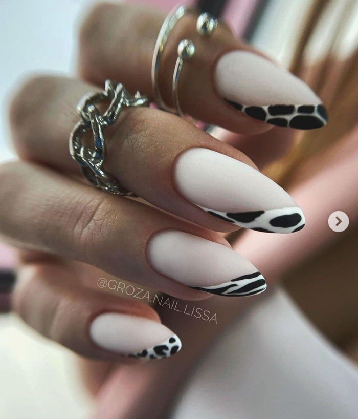 Кольоровий френч 2023: +220 фото манікюру