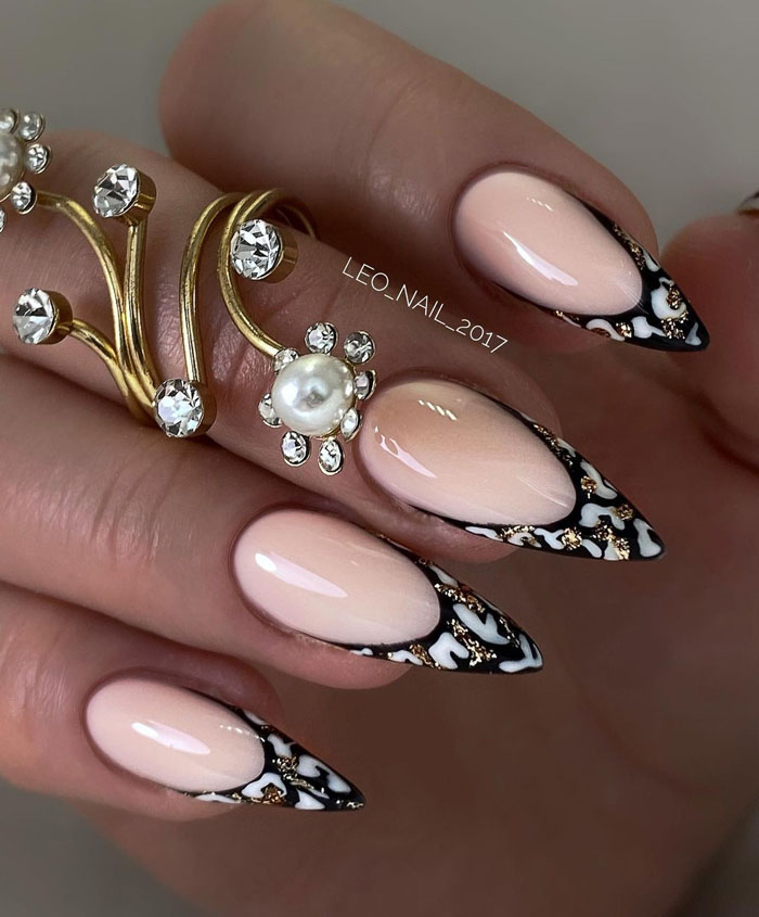 Кольоровий френч 2023: +220 фото манікюру