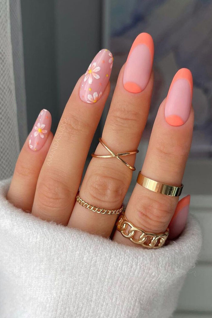 Кольоровий френч 2023: +220 фото манікюру