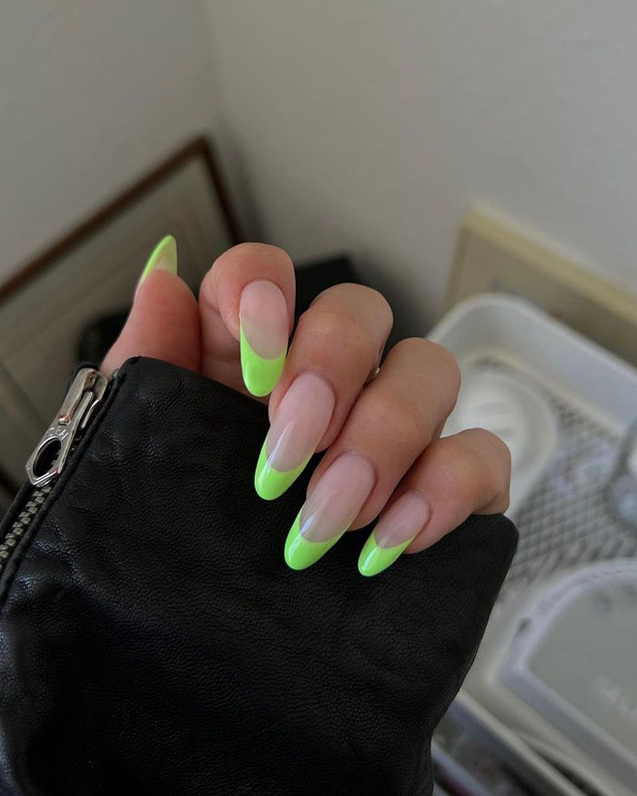 Кольоровий френч 2023: +220 фото манікюру