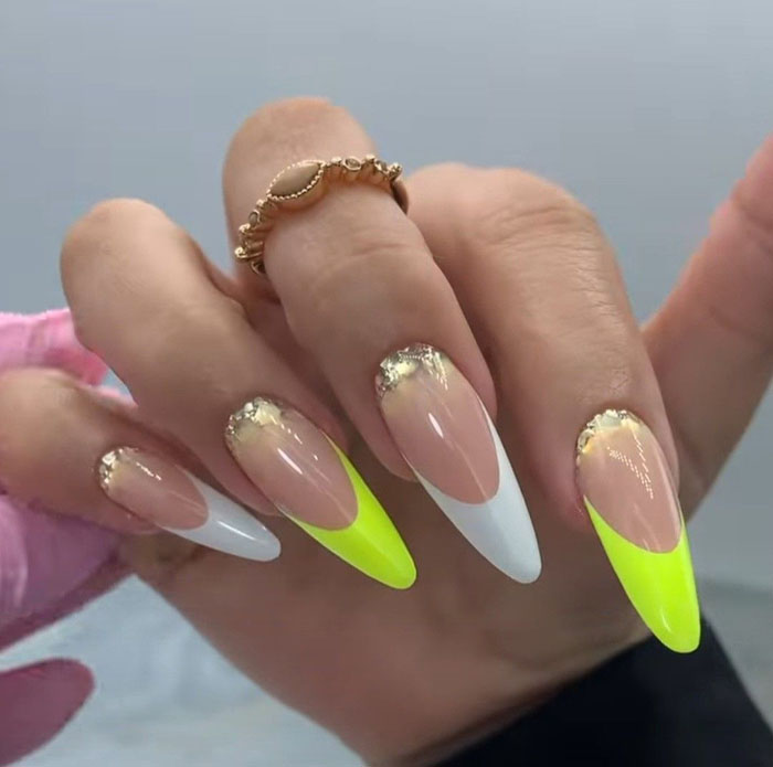 Кольоровий френч 2023: +220 фото манікюру