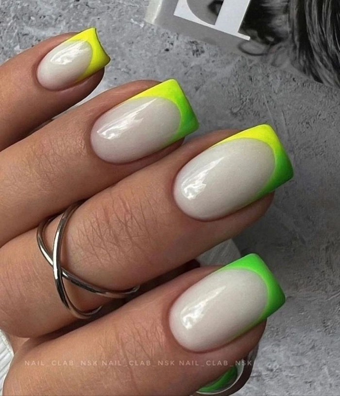 Кольоровий френч 2023: +220 фото манікюру