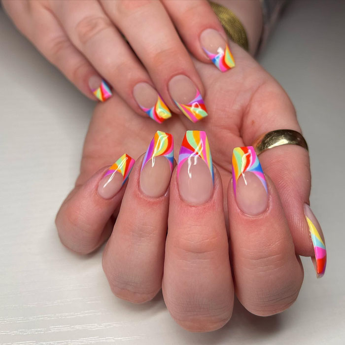 Кольоровий френч 2023: +220 фото манікюру