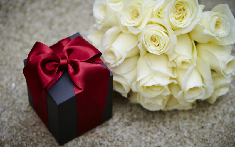 Троянди до різних подій