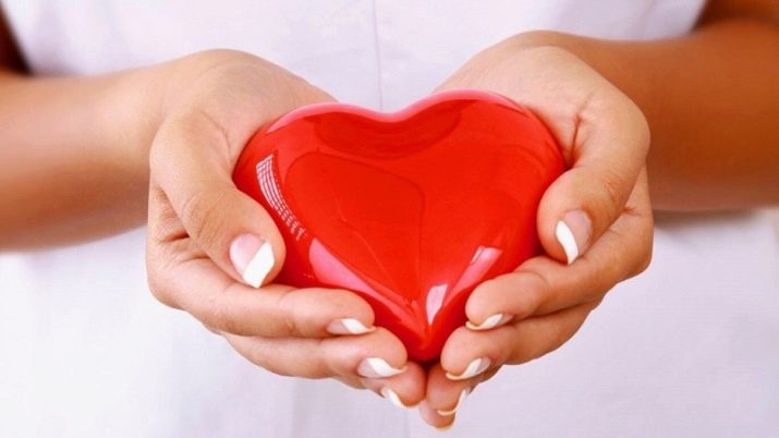 Як полюбити себе та підвищити самооцінку жінці?