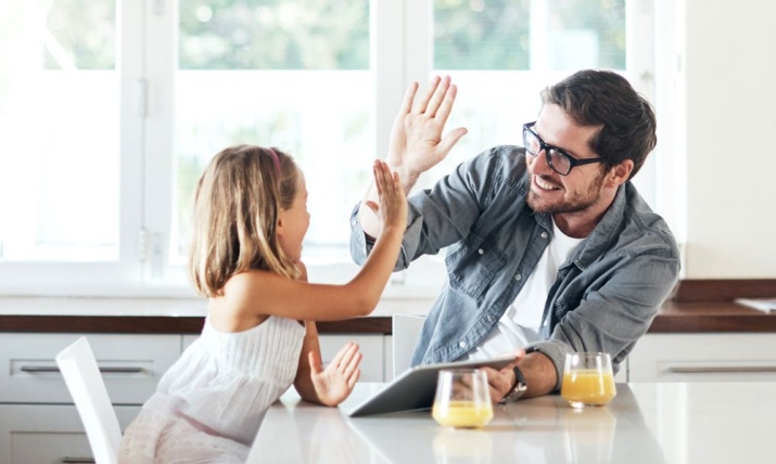 Чому дитина соромиться і що з цим робити?