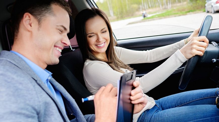 Как выбрать действительно хорошую автошколу: основные критерии поиска