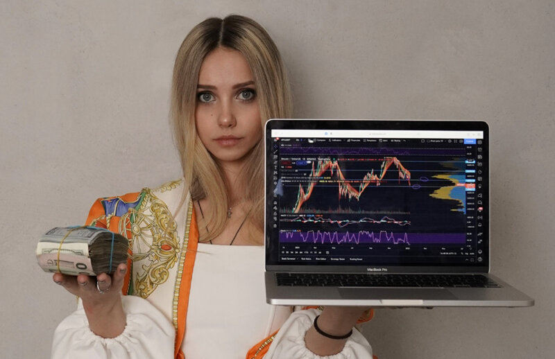 Катерина Шухнина обучает трейдингу криптовалютой