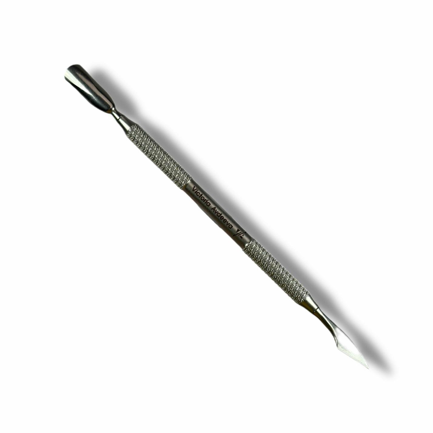 Як правильно працювати з різними типами кутикули?