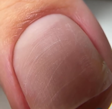 Як правильно працювати з різними типами кутикули?