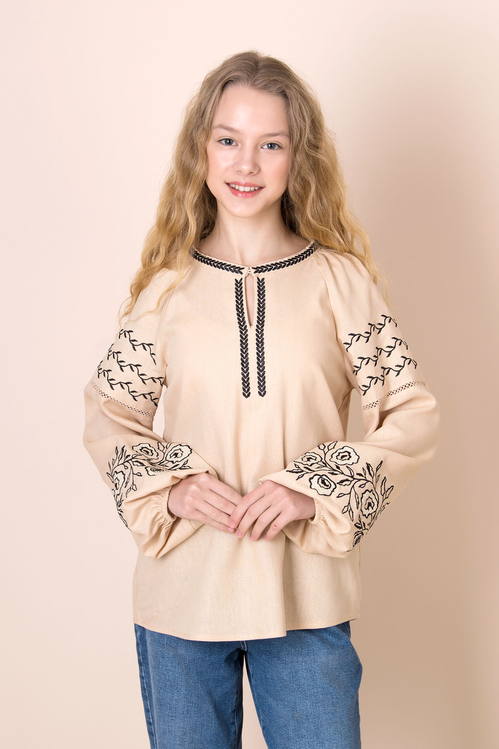 Вишиванки для дівчаток: як обрати ідеальну модель